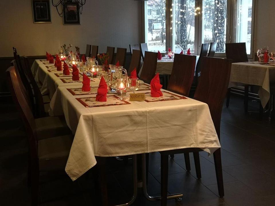 Hotelli Ravintola Tiilikka Rautavaara Bagian luar foto